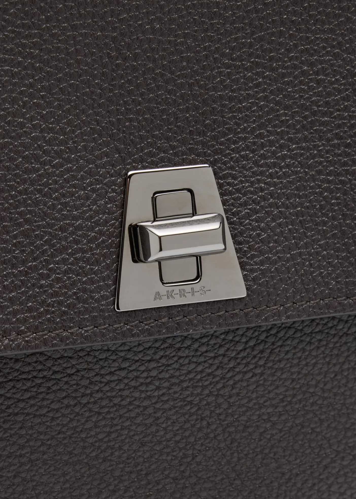AkrisAnouk Medium Flap Leather Messenger Bag