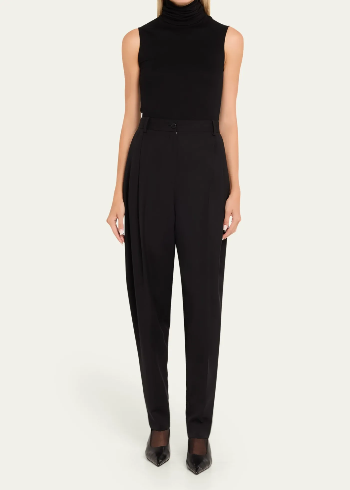 Majestic FilaturesSoft Touch Viscose Sleeveless Turtleneck Top